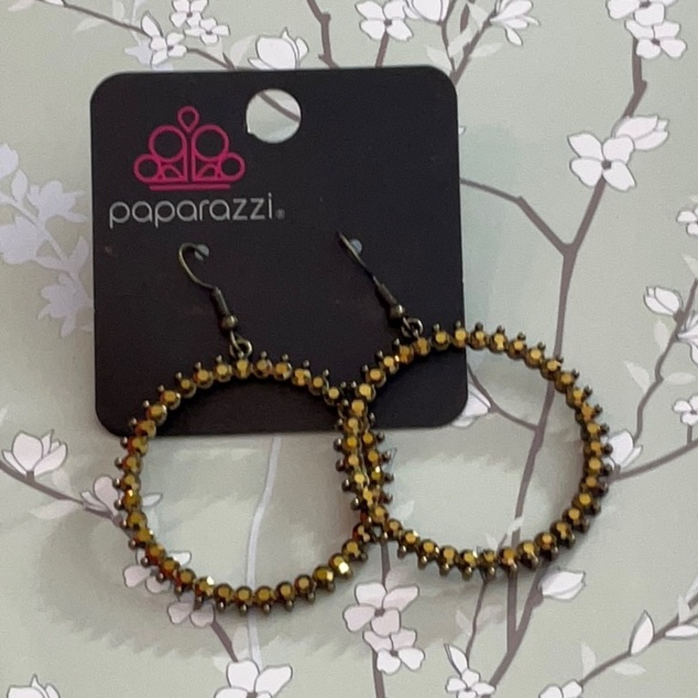 ❄️ Paparazzi | Gold Dangle Earrings Boho Shabby Chic Date Night